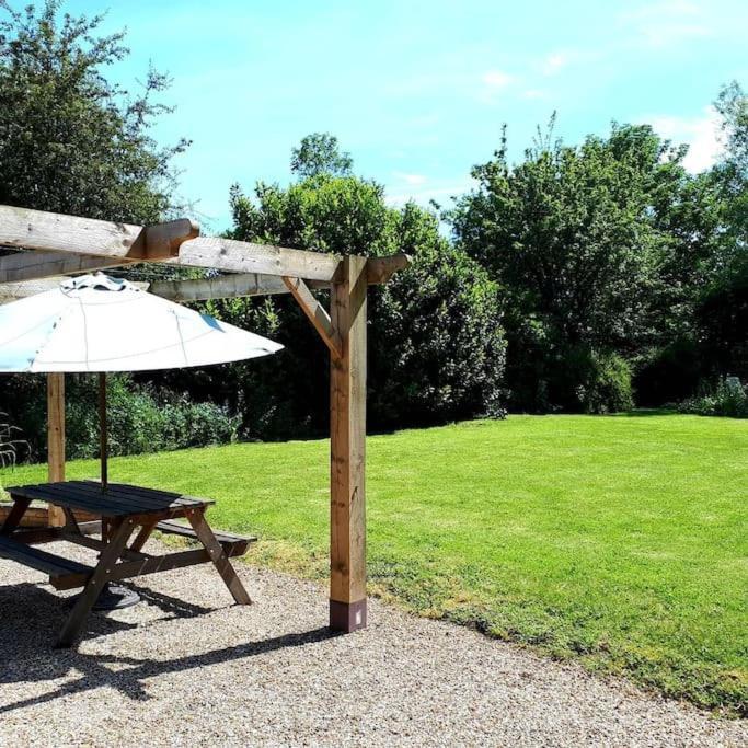 Host & Stay - Clara Cottage Bretforton Exterior photo